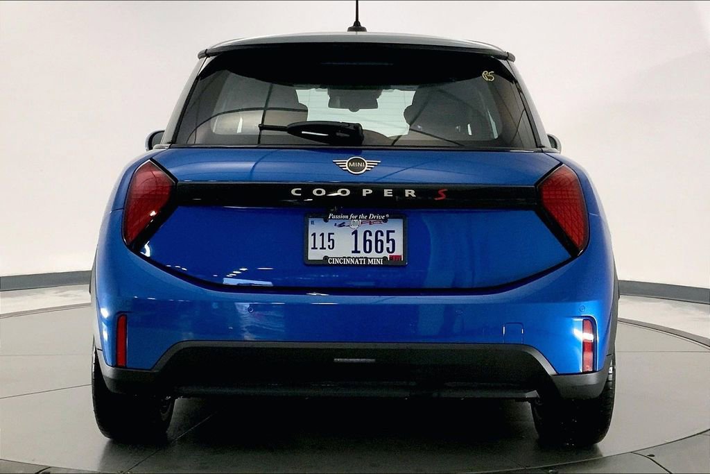 Certified 2025 MINI Cooper S FWD image 3