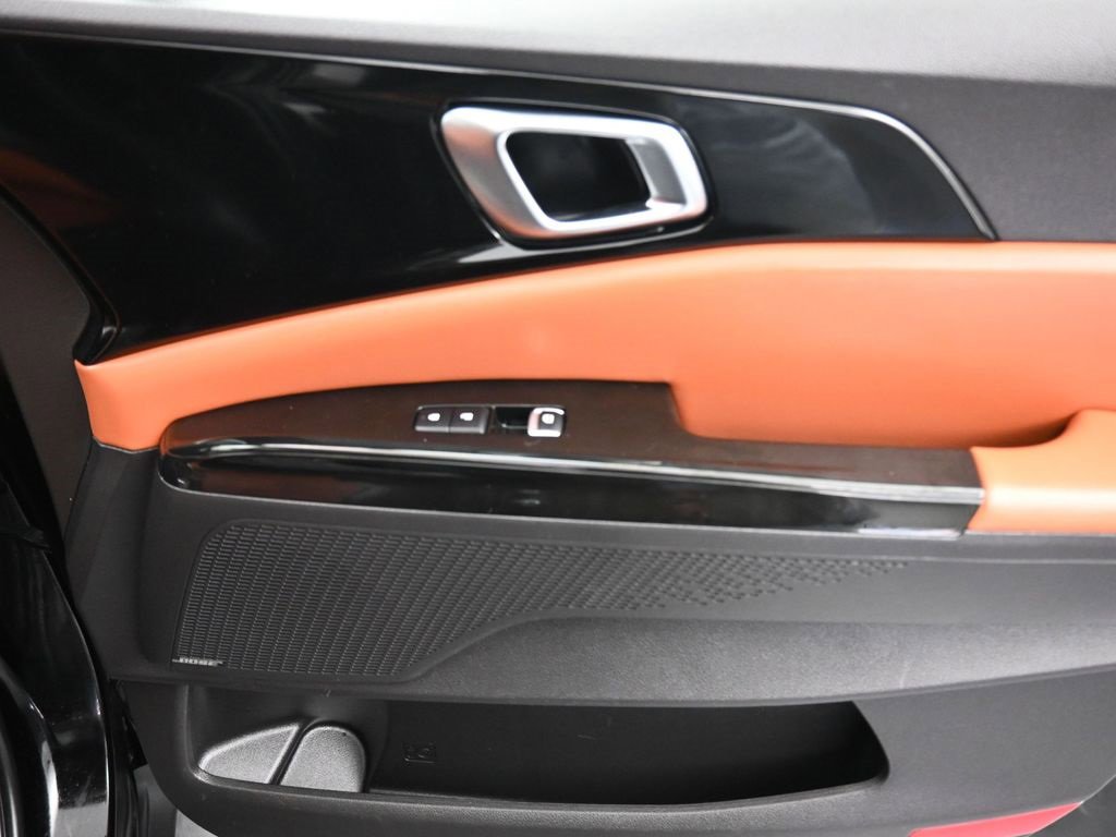 Used 2024 Kia Carnival SX Prestige image 63