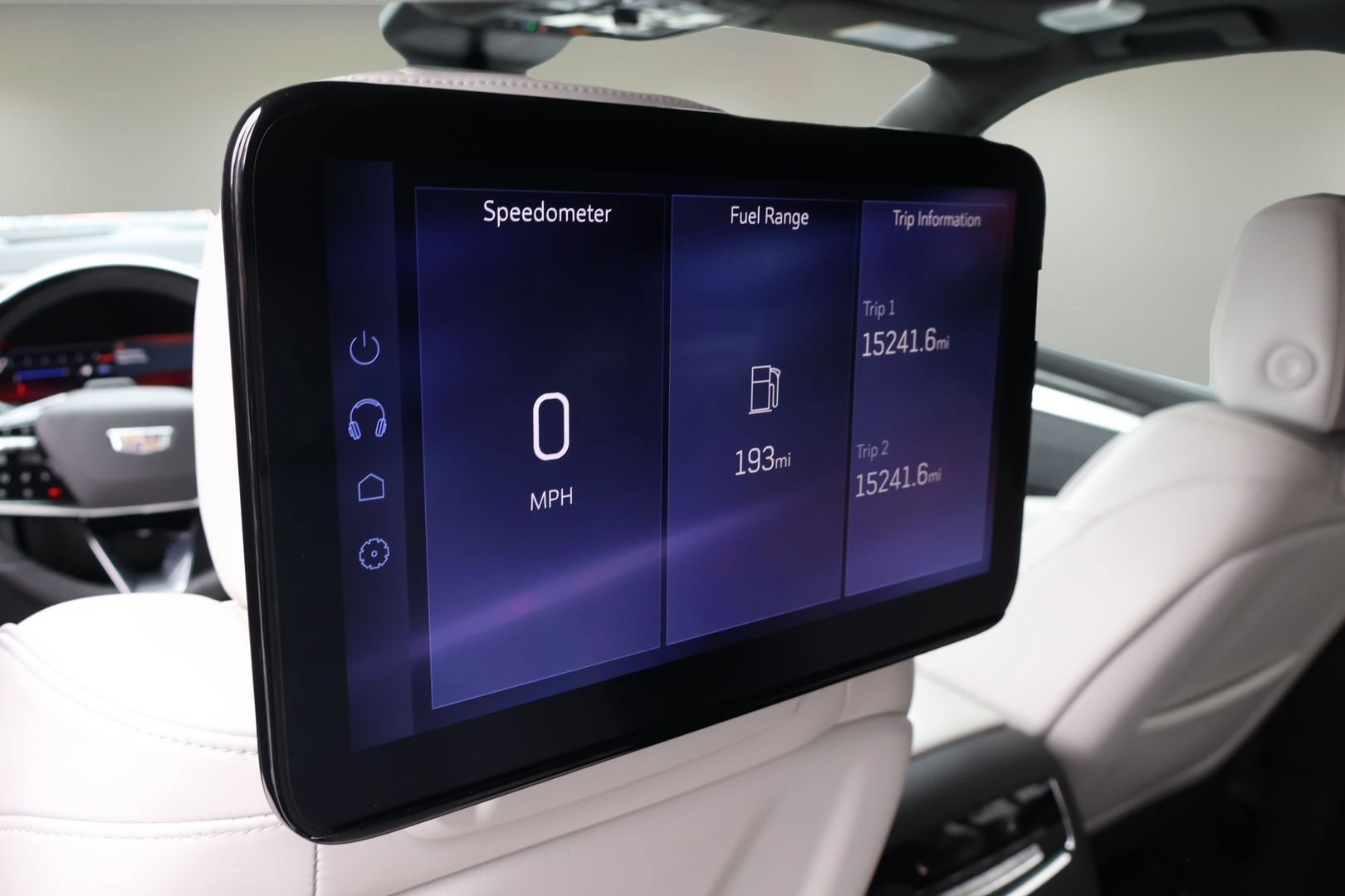 Certified 2025 Cadillac Escalade ESV V AWD/4WD image 15