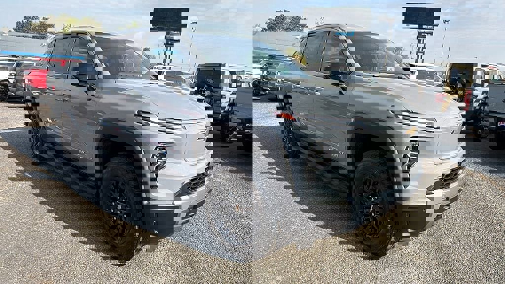 New 2026 Chevrolet Silverado EV LT w/ Plus Package image 3