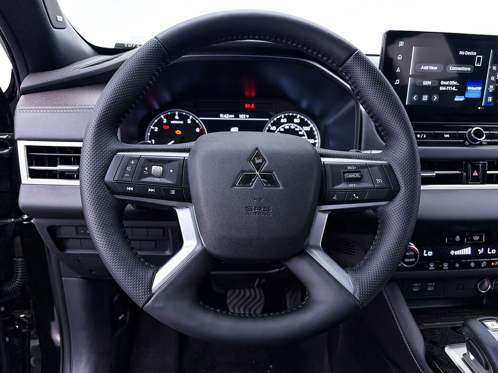 New 2026 Mitsubishi Outlander LE AWD/4WD image 20