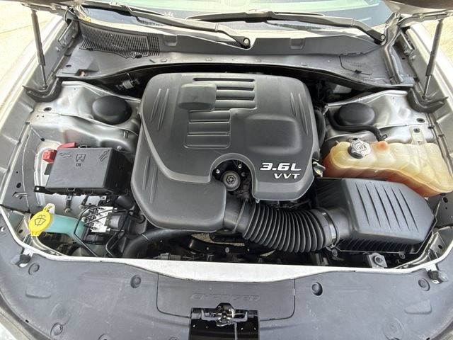 Used 2021 Dodge Charger SXT w/ Leather Interior Group RWD image 27