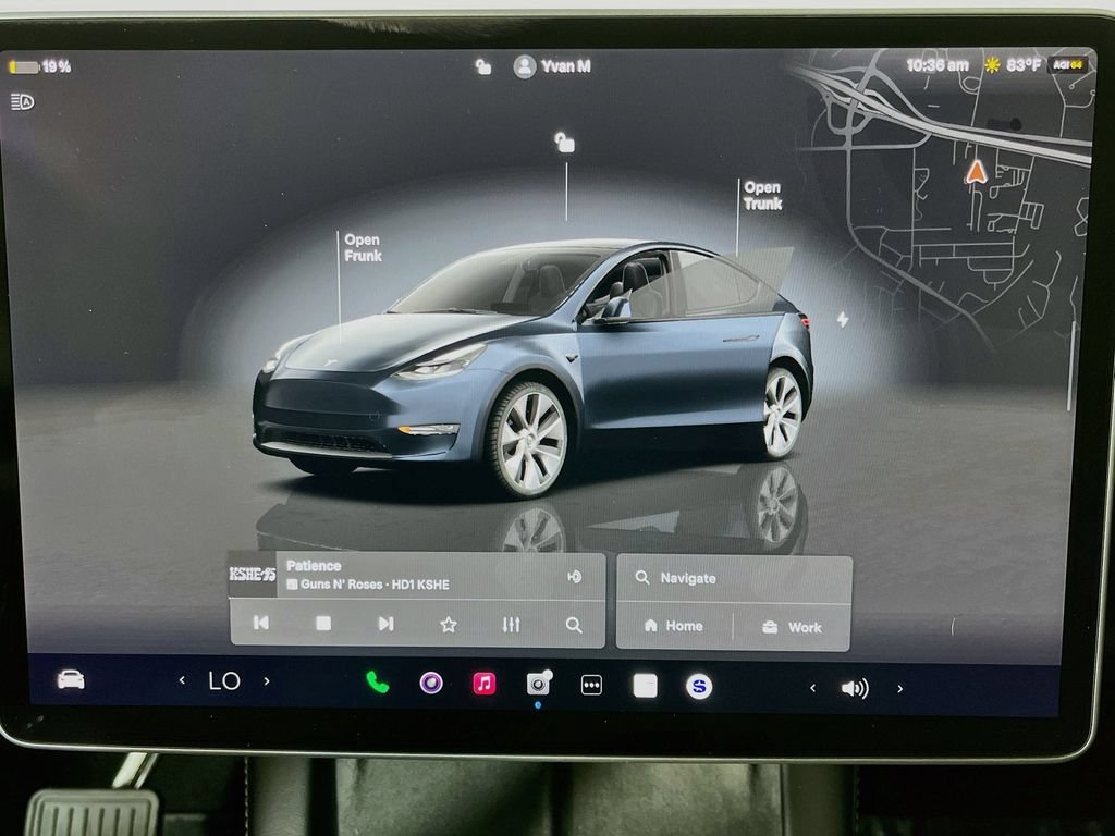 Used 2024 Tesla Model Y Long Range RWD image 16