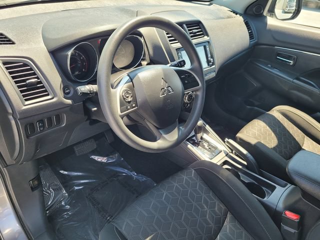 Used 2025 Mitsubishi Outlander Sport ES AWD/4WD image 7