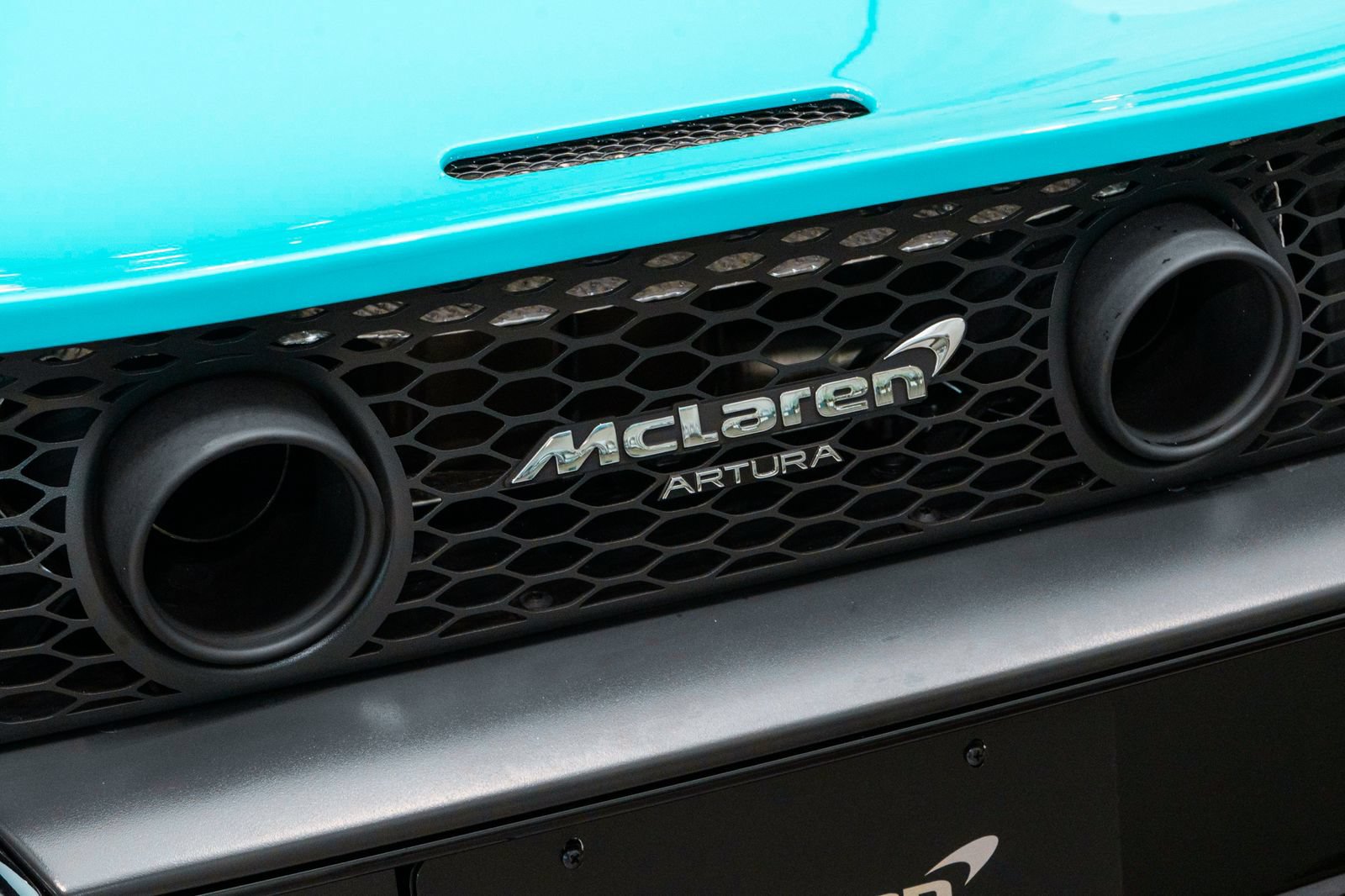 New 2026 McLaren Artura Spider RWD image 40