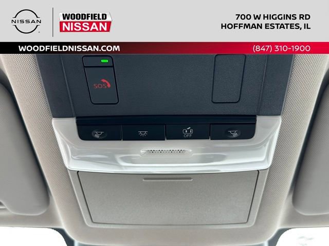 Certified 2025 Nissan Rogue SV image 37