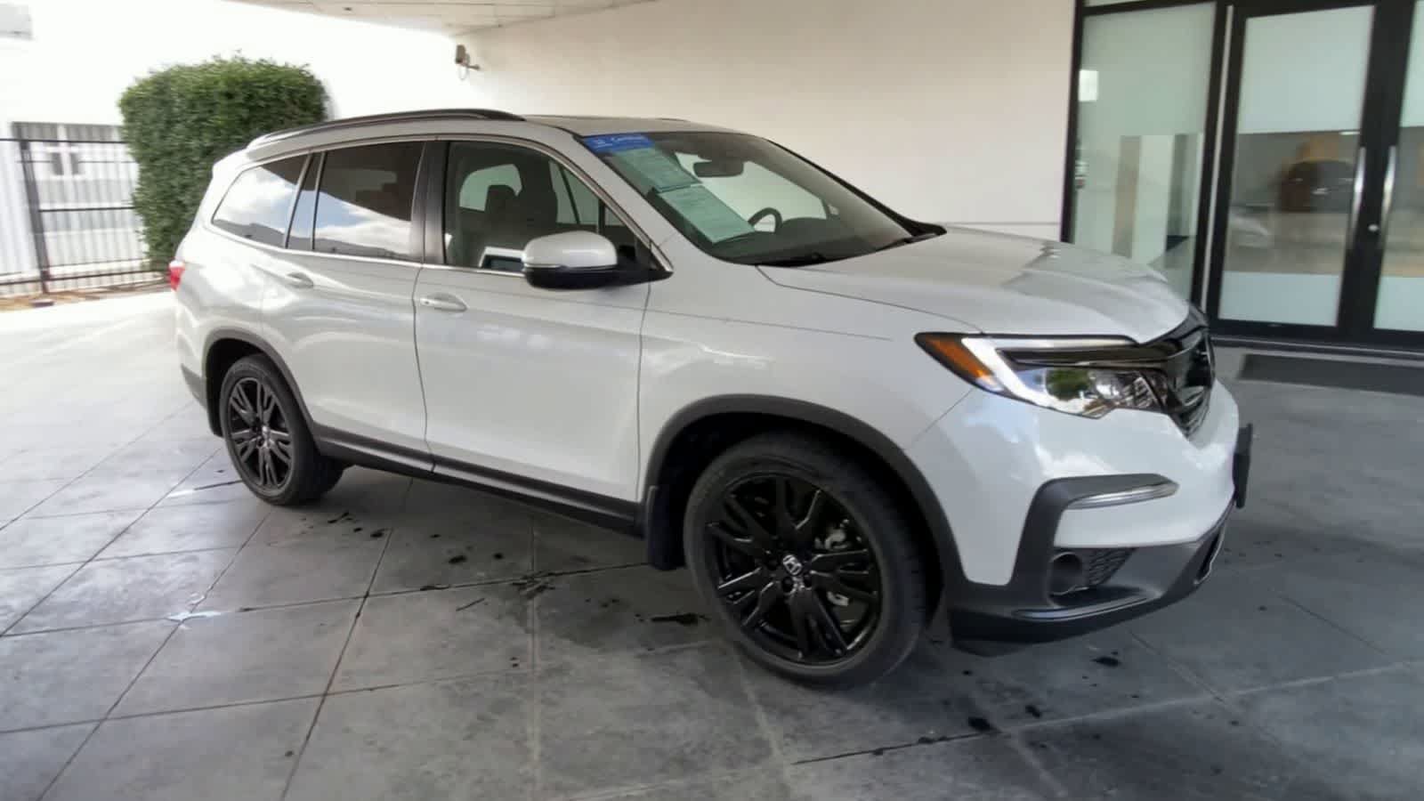 Used 2022 Honda Pilot Special Edition image 2