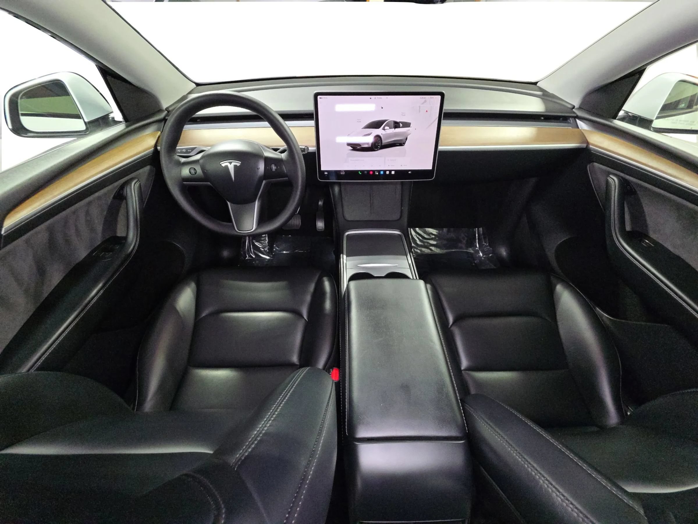 Used 2023 Tesla Model Y Long Range AWD/4WD image 25