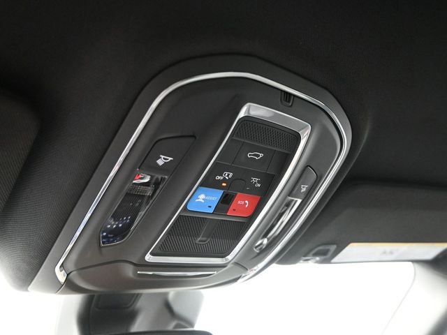 Used 2022 Jeep Grand Cherokee Altitude image 28