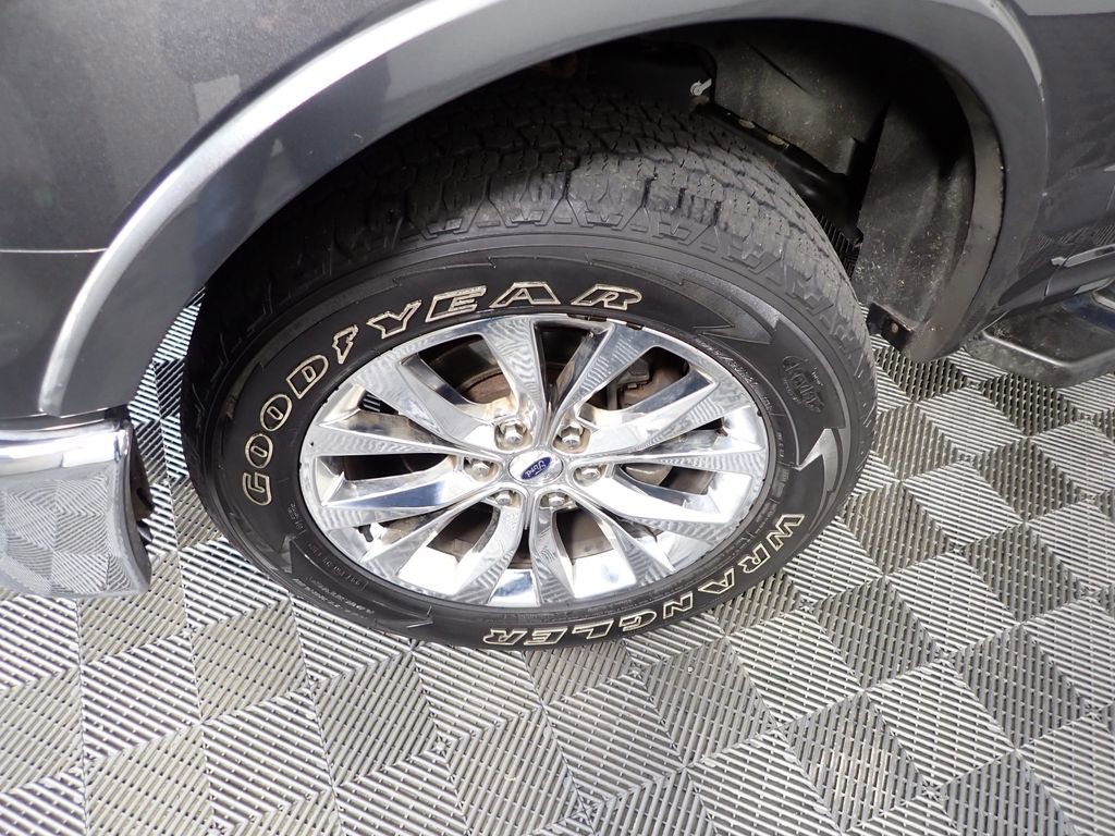 Used 2016 Ford F150 Lariat image 48