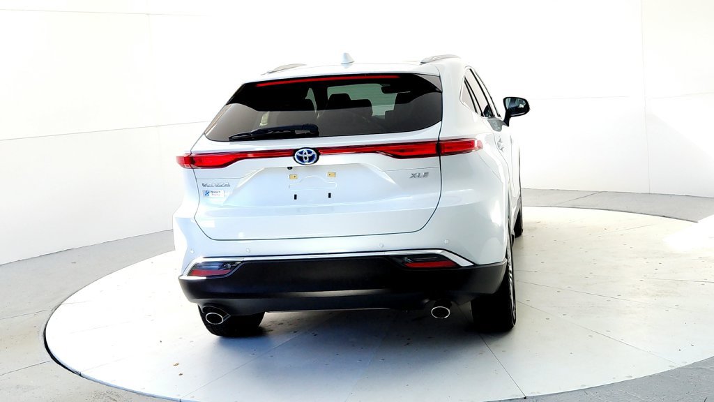 Certified 2023 Toyota Venza XLE AWD/4WD image 5