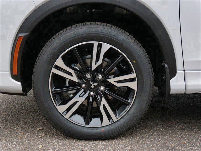 New 2026 Mitsubishi Eclipse Cross SEL image 3