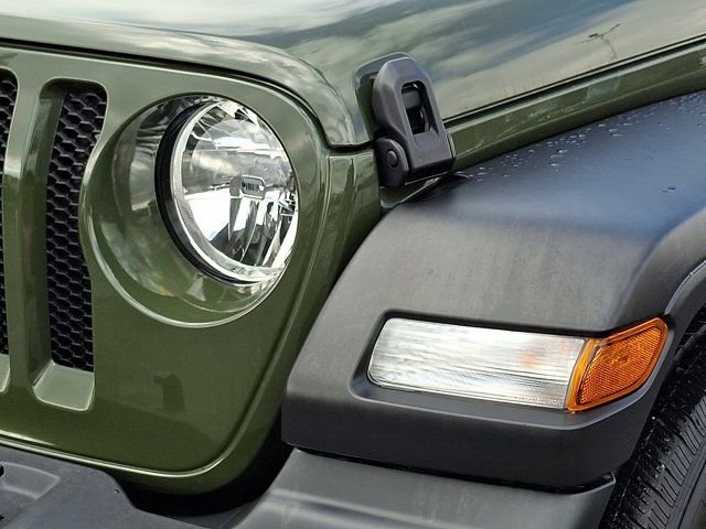 Certified 2023 Jeep Wrangler Sport S image 12
