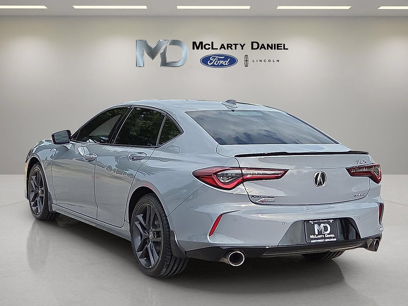 Used 2024 Acura TLX w/ A-SPEC Package AWD/4WD image 4