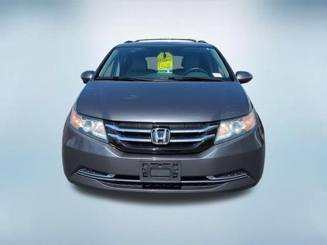 Used 2017 Honda Odyssey SE image 3