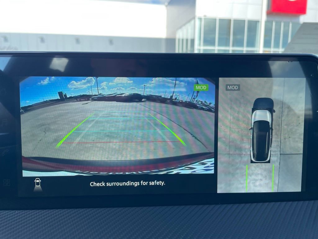 New 2026 Nissan Kicks SR image 12