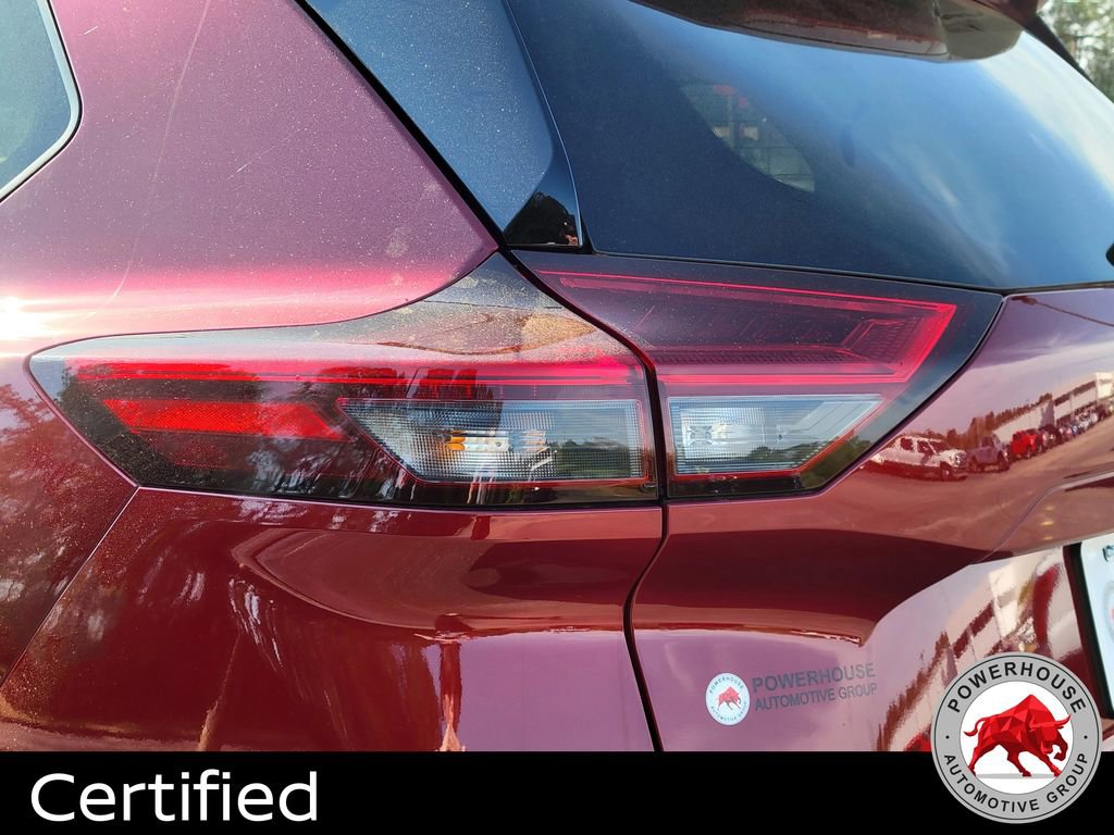 Used 2024 Nissan Rogue SL w/ SL Premium Package image 12