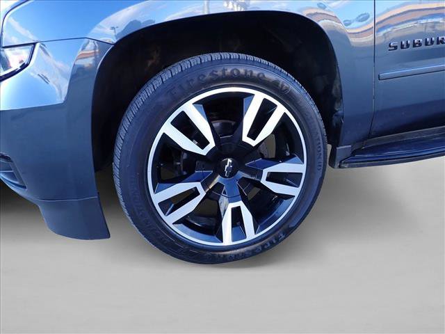 Used 2020 Chevrolet Suburban Premier AWD/4WD image 7