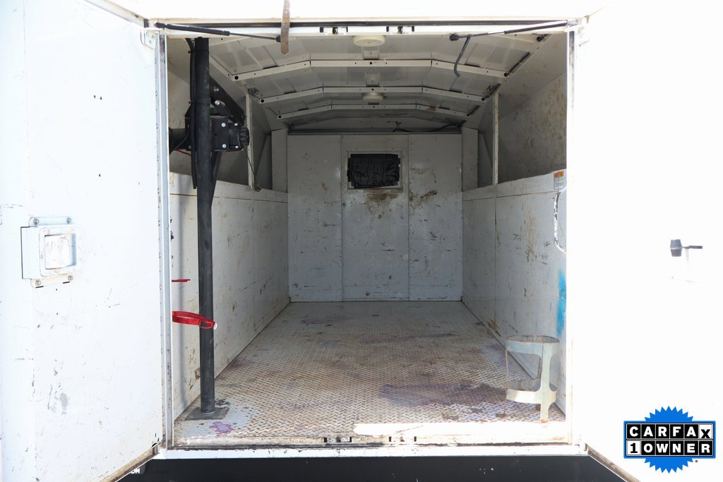 Used 2018 Chevrolet Express 3500 Work Van image 9