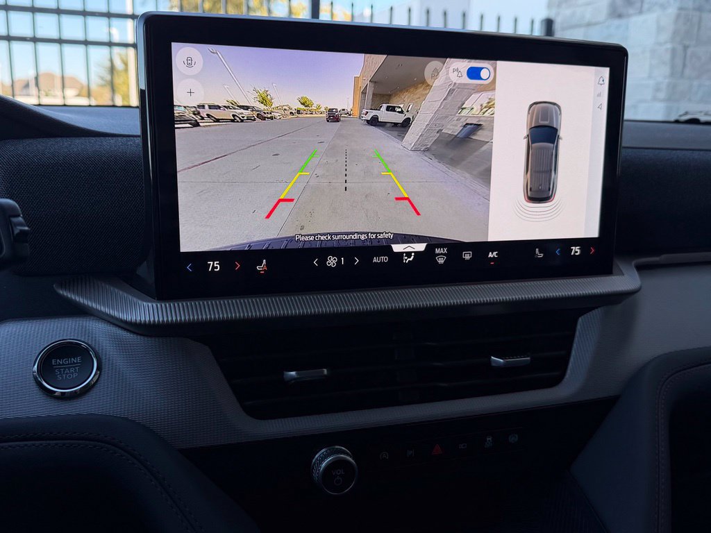 New 2026 Ford Explorer Active RWD image 7