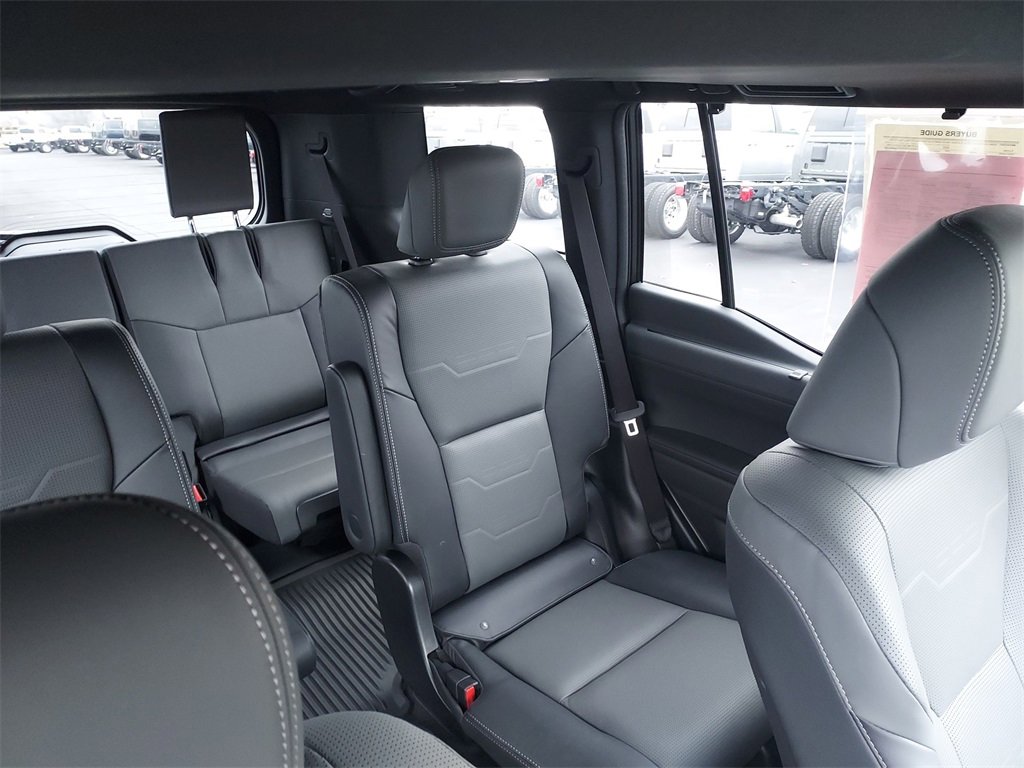 Used 2025 Lexus GX 550 image 14