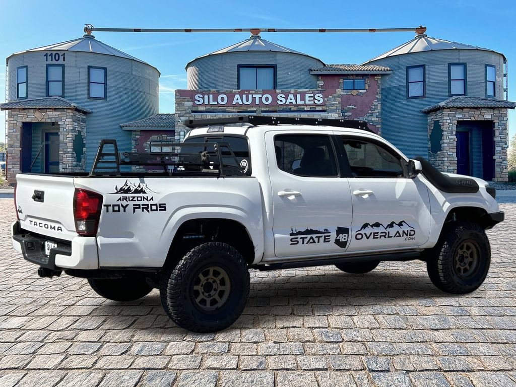 Used 2018 Toyota Tacoma SR w/ SR Convenience Package AWD/4WD image 5