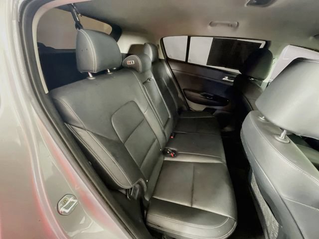 Used 2020 Kia Sportage EX FWD image 27