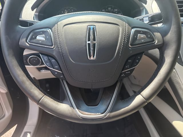 Used 2018 Lincoln MKZ Select w/ Select Plus Package AWD/4WD image 28