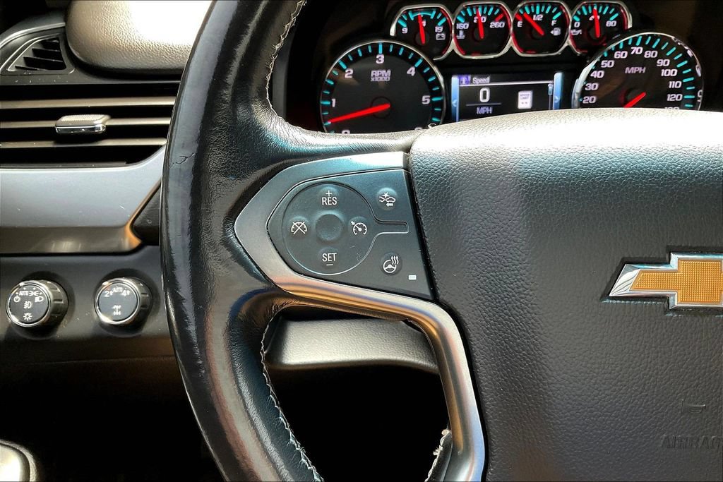 Used 2020 Chevrolet Suburban Premier AWD/4WD image 14