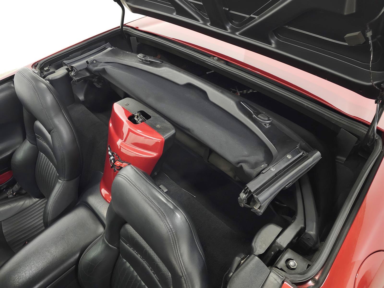 Used 1998 Chevrolet Corvette Convertible w/ Memory Pkg RWD image 31