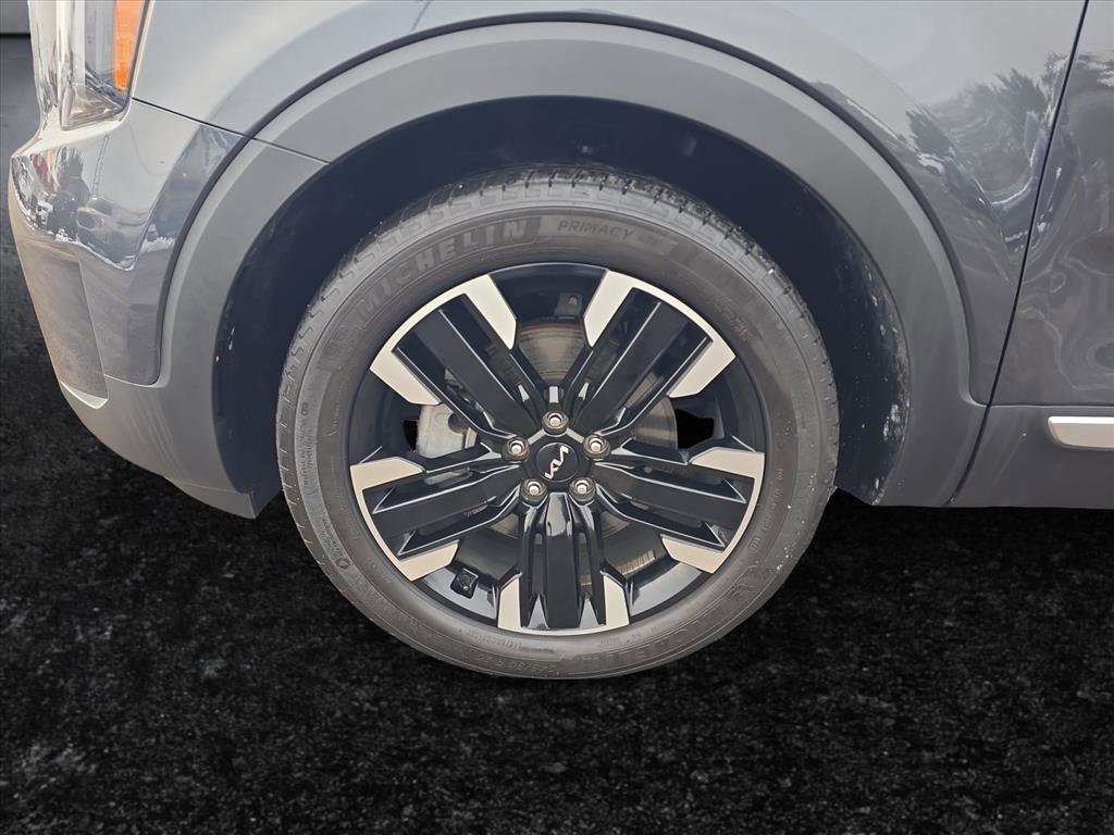 Used 2023 Kia Telluride SX Prestige image 9