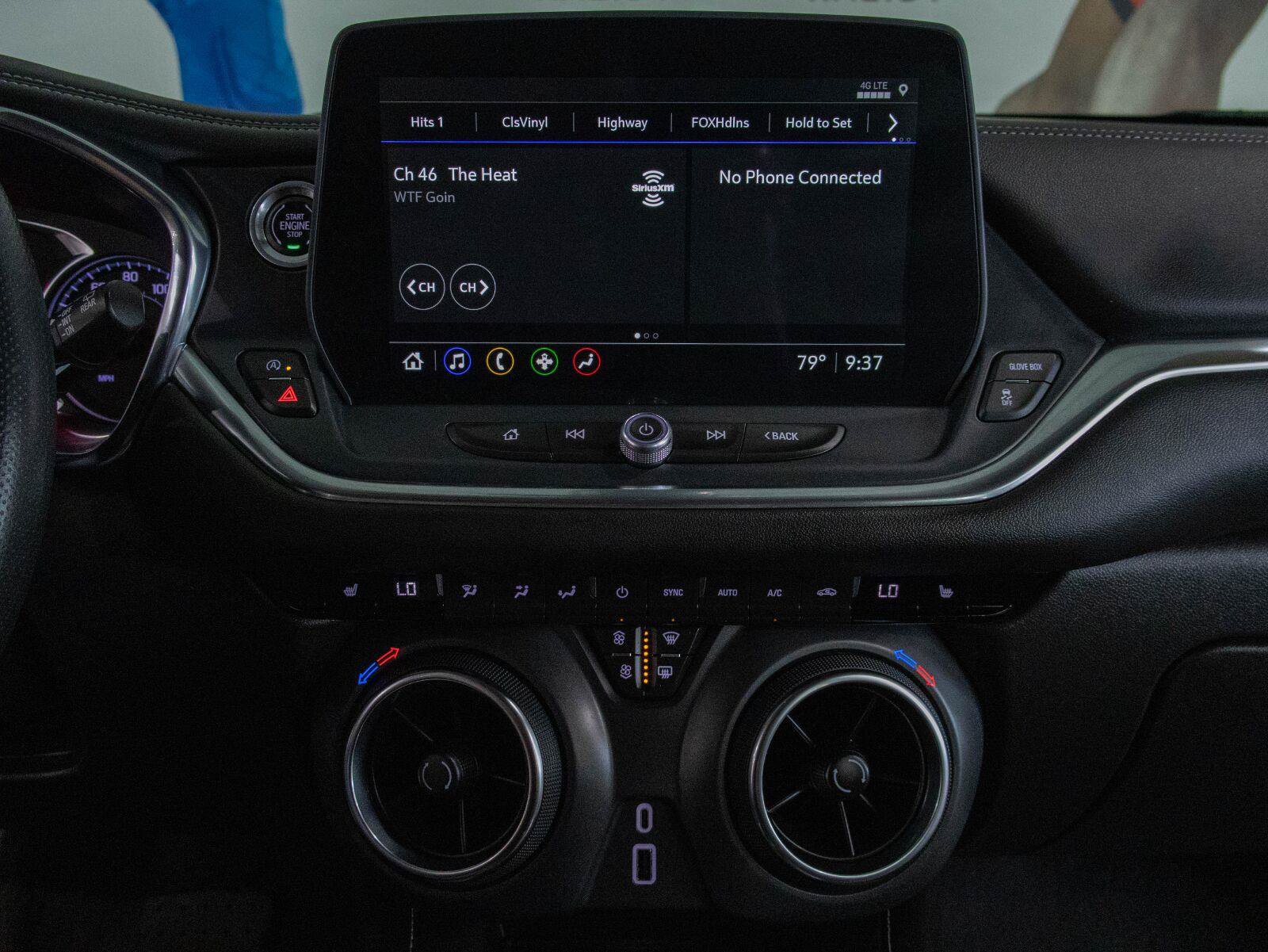 Used 2024 Chevrolet Blazer LT w/ Convenience Package FWD image 4