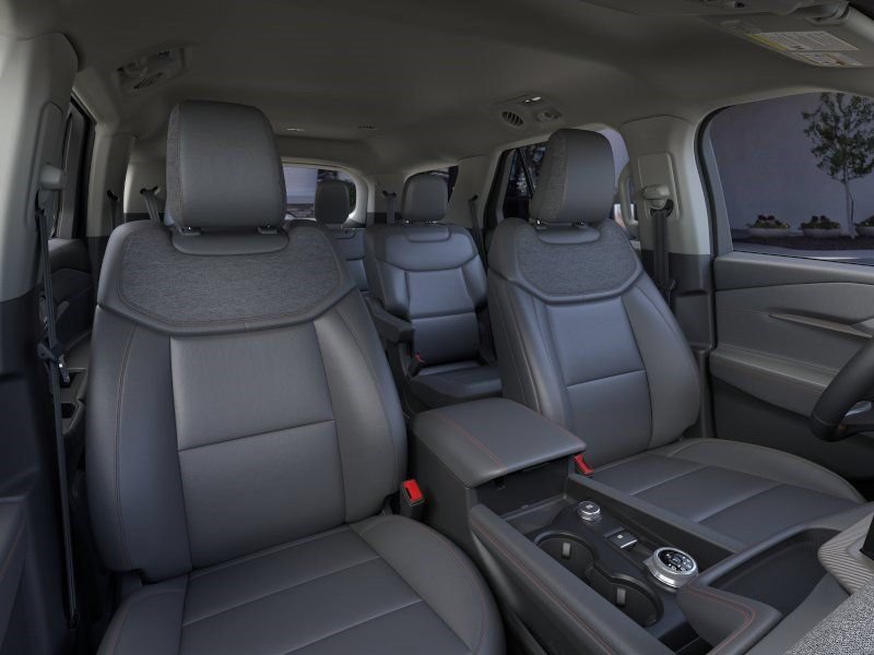 New 2026 Ford Explorer Active w/ Active Comfort Package RWD image 10