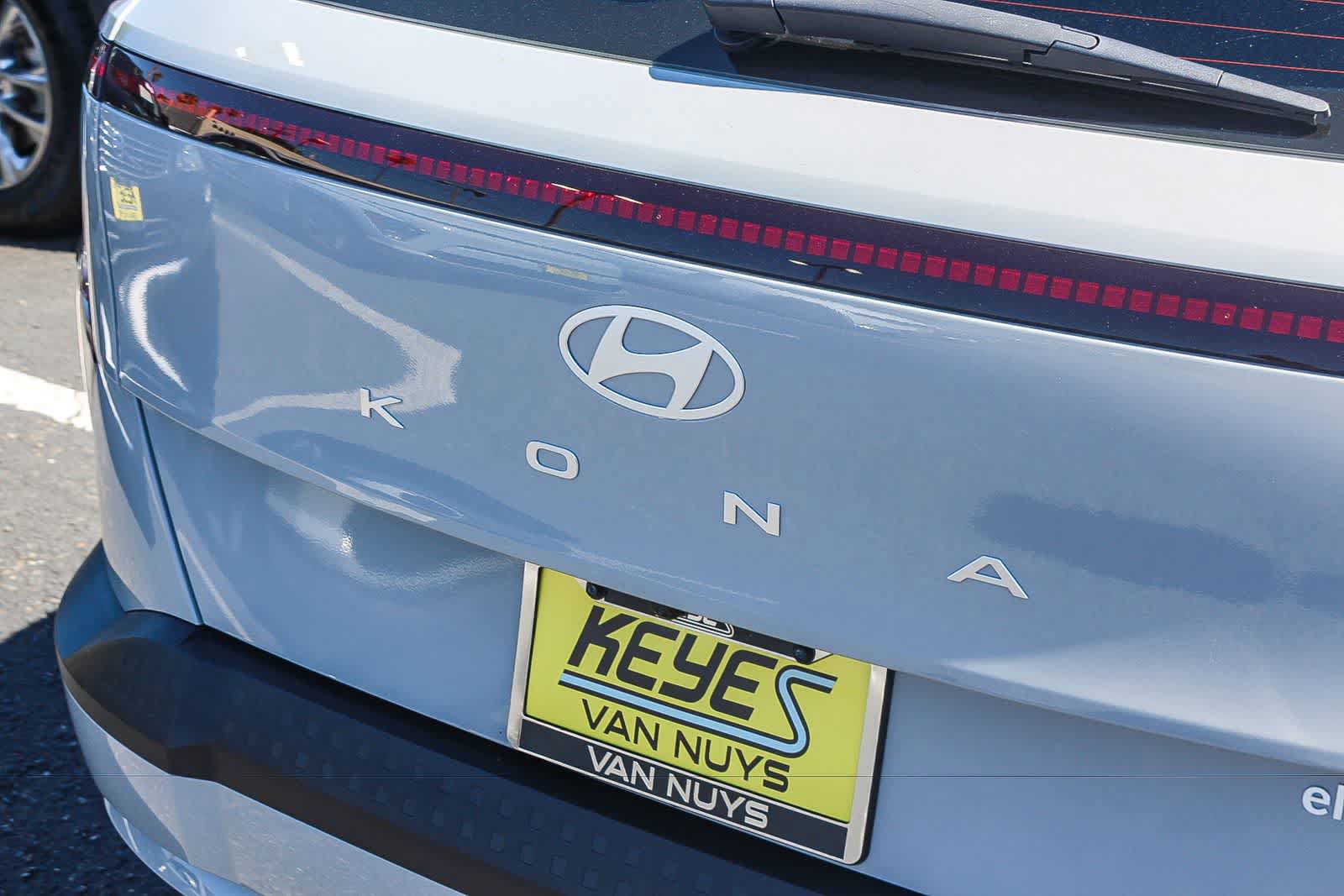Certified 2024 Hyundai Kona SE FWD image 9