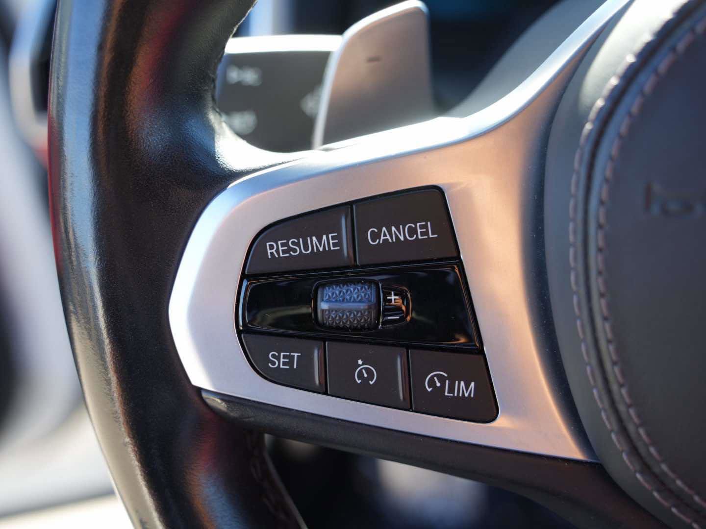 Used 2022 BMW 840i Coupe w/ Driving Assistance Package image 31