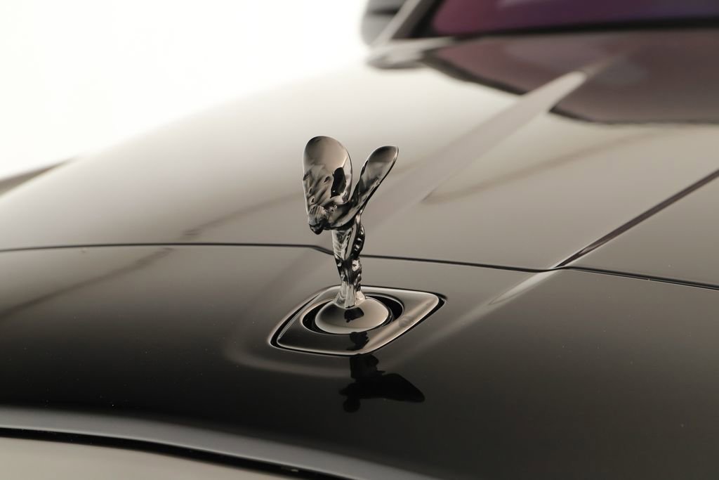 Used 2025 Rolls-Royce Cullinan Black Badge image 43