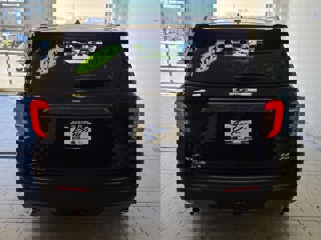 Used 2024 Ford Explorer XLT w/ Equipment Group 202A AWD/4WD image 16