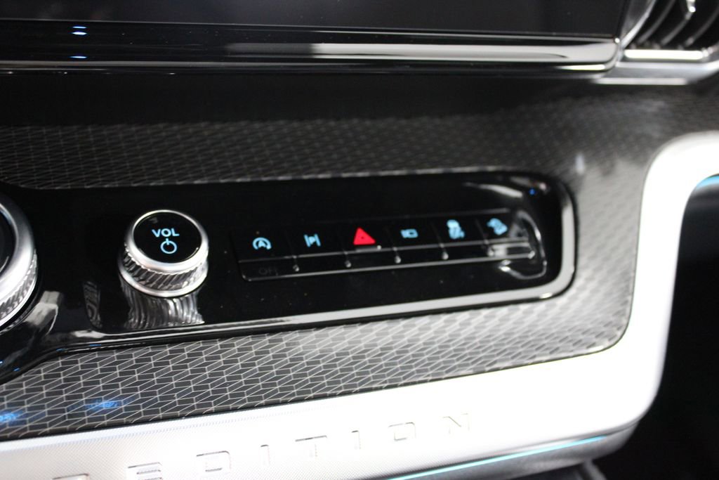 New 2025 Ford Expedition Platinum w/ Stealth Performance Package image 51