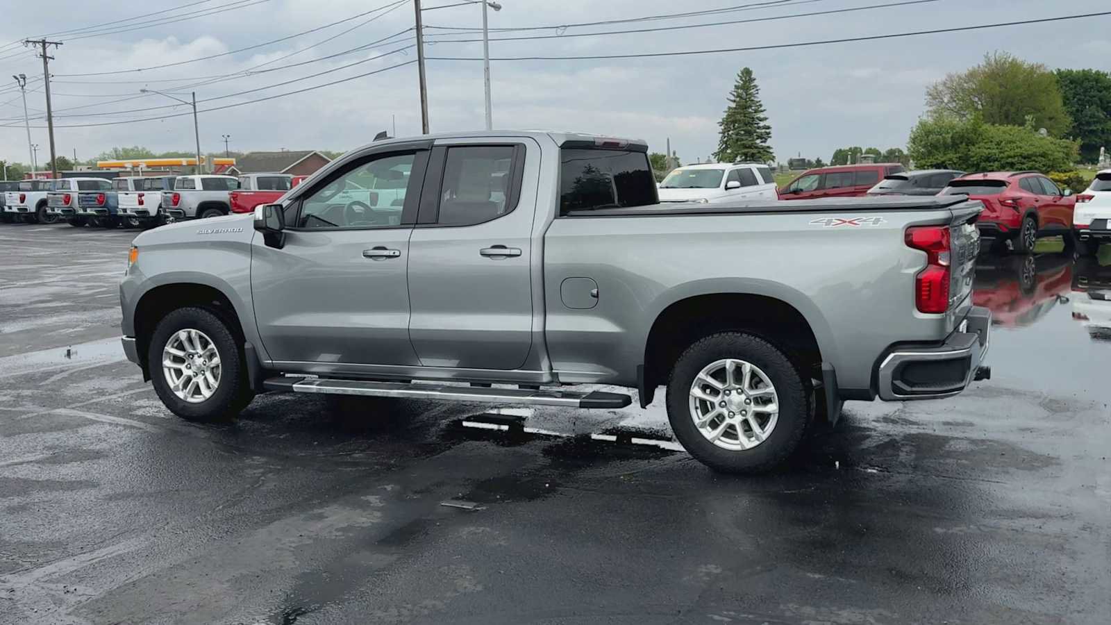 Certified 2023 Chevrolet Silverado 1500 LT w/ Protection Package AWD/4WD image 6