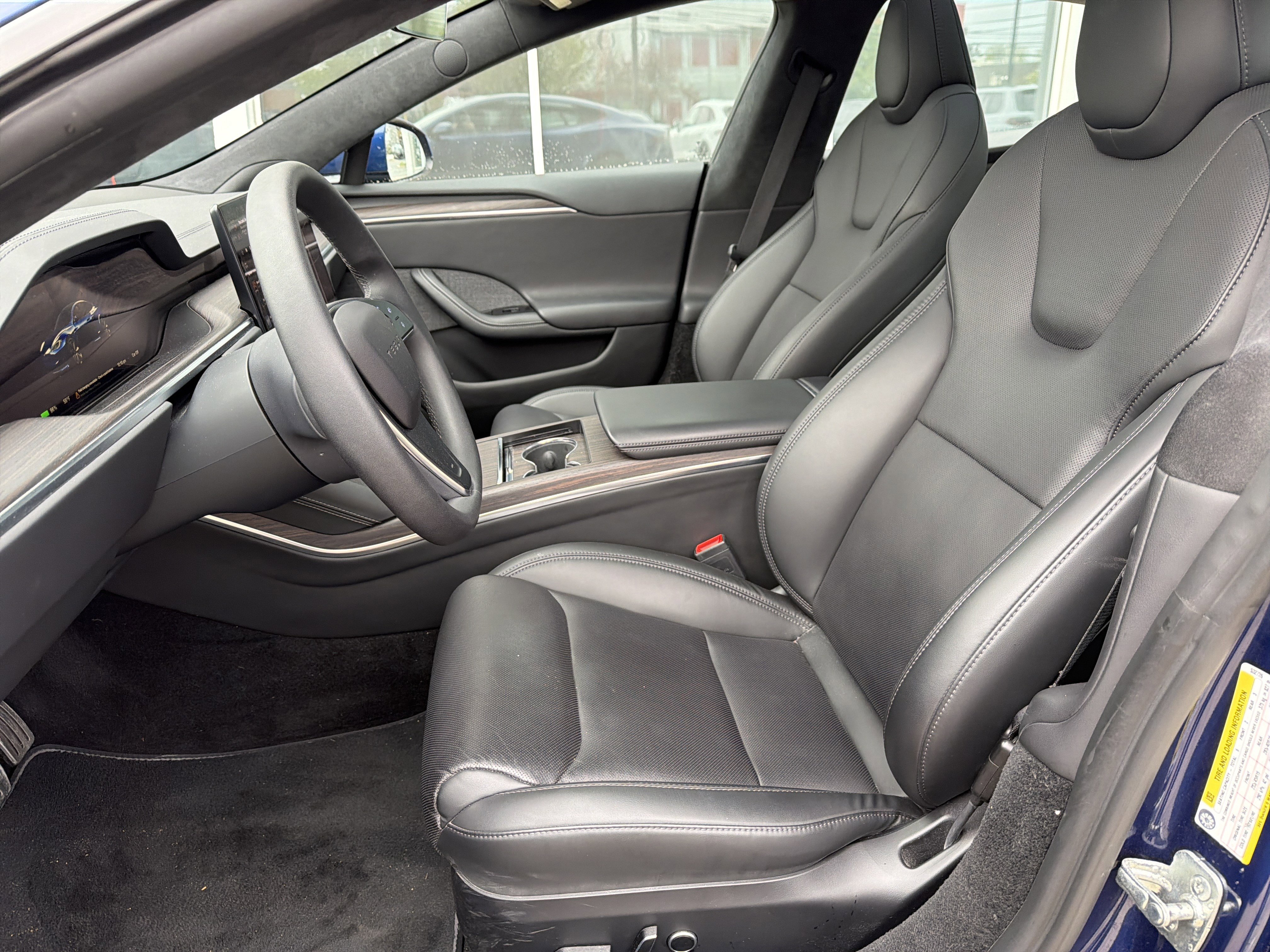 Used 2024 Tesla Model S AWD/4WD image 15