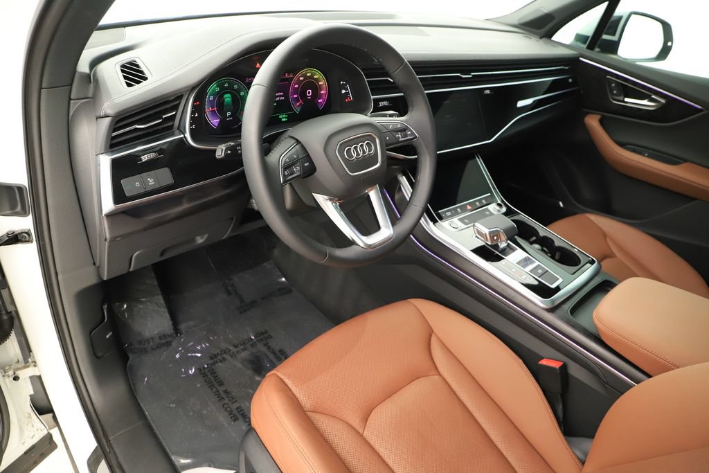 Certified 2023 Audi Q7 2.0T Premium Plus AWD/4WD image 15