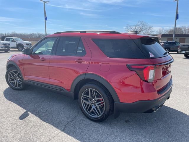 New 2026 Ford Explorer ST w/ Sun And Sound Package image 7