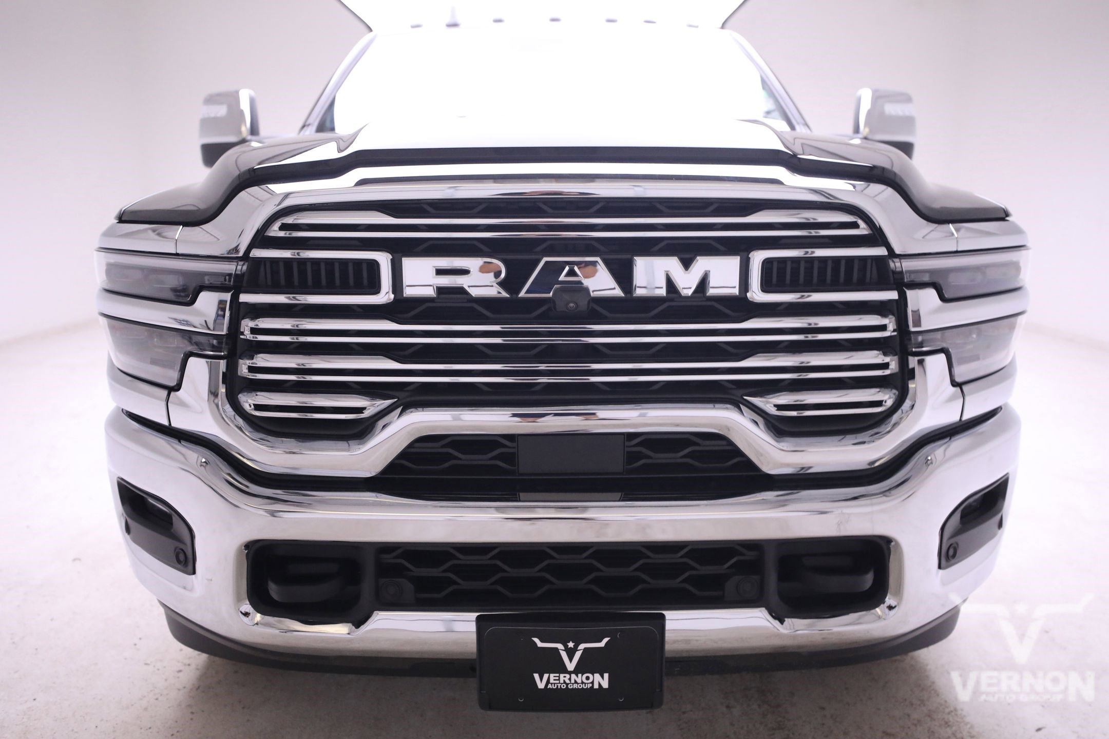 New 2025 RAM 3500 Laramie image 6