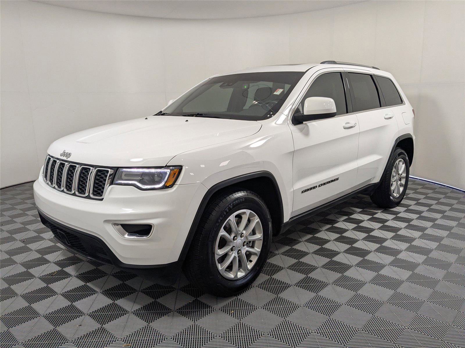 Used 2021 Jeep Grand Cherokee Laredo X
