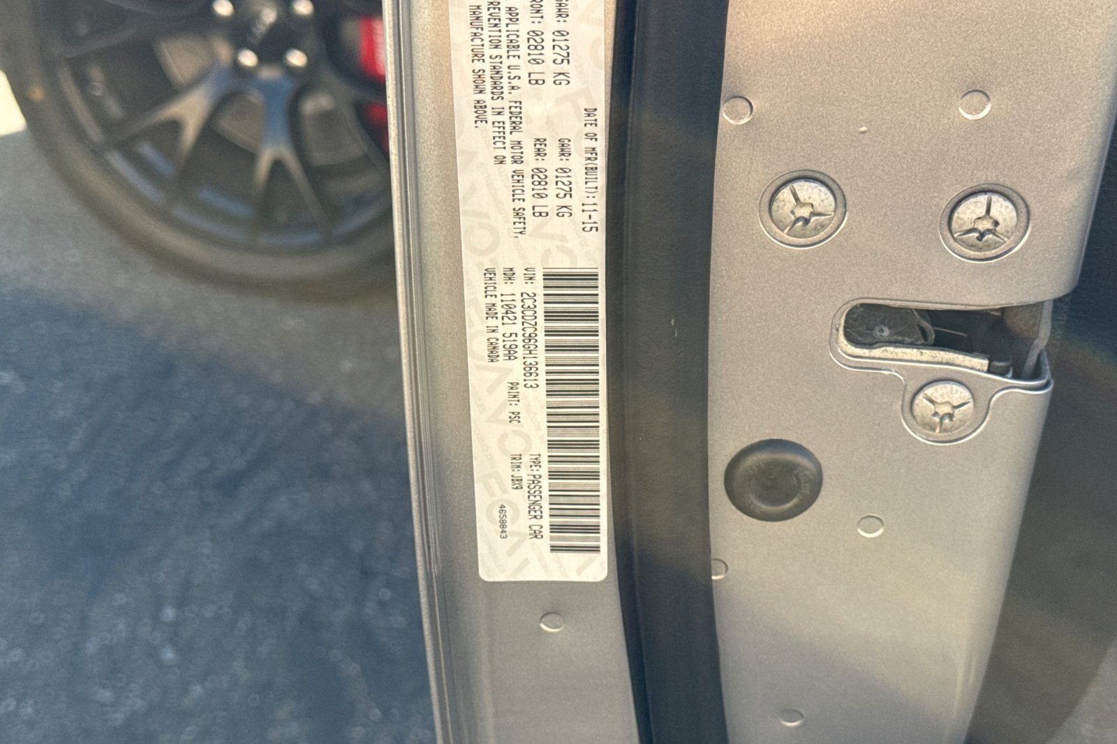 Used 2016 Dodge Challenger SRT Hellcat RWD image 31