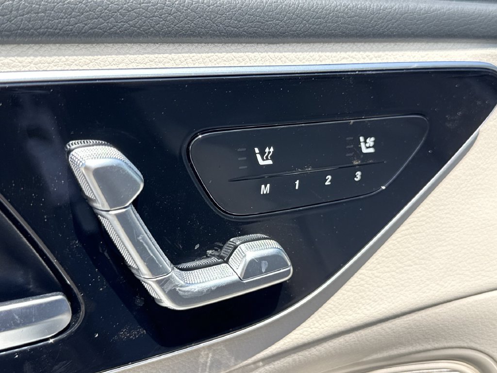 New 2026 Mercedes-Benz C 300 Sedan image 17