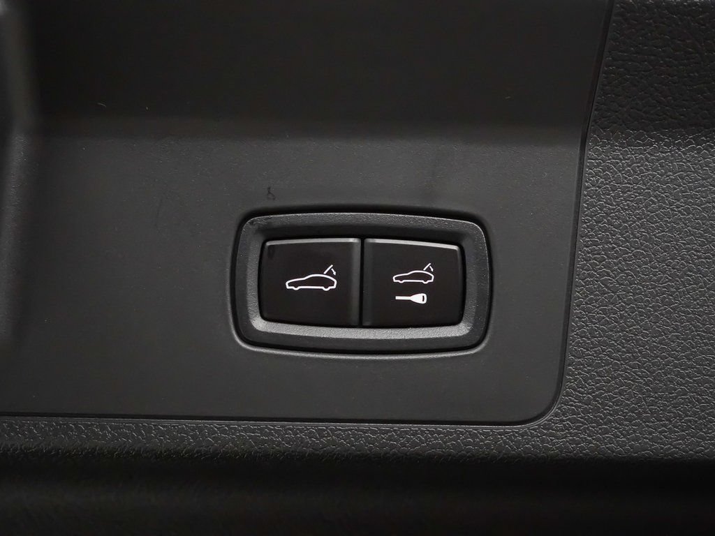 New 2026 Porsche Panamera 4 AWD/4WD image 14