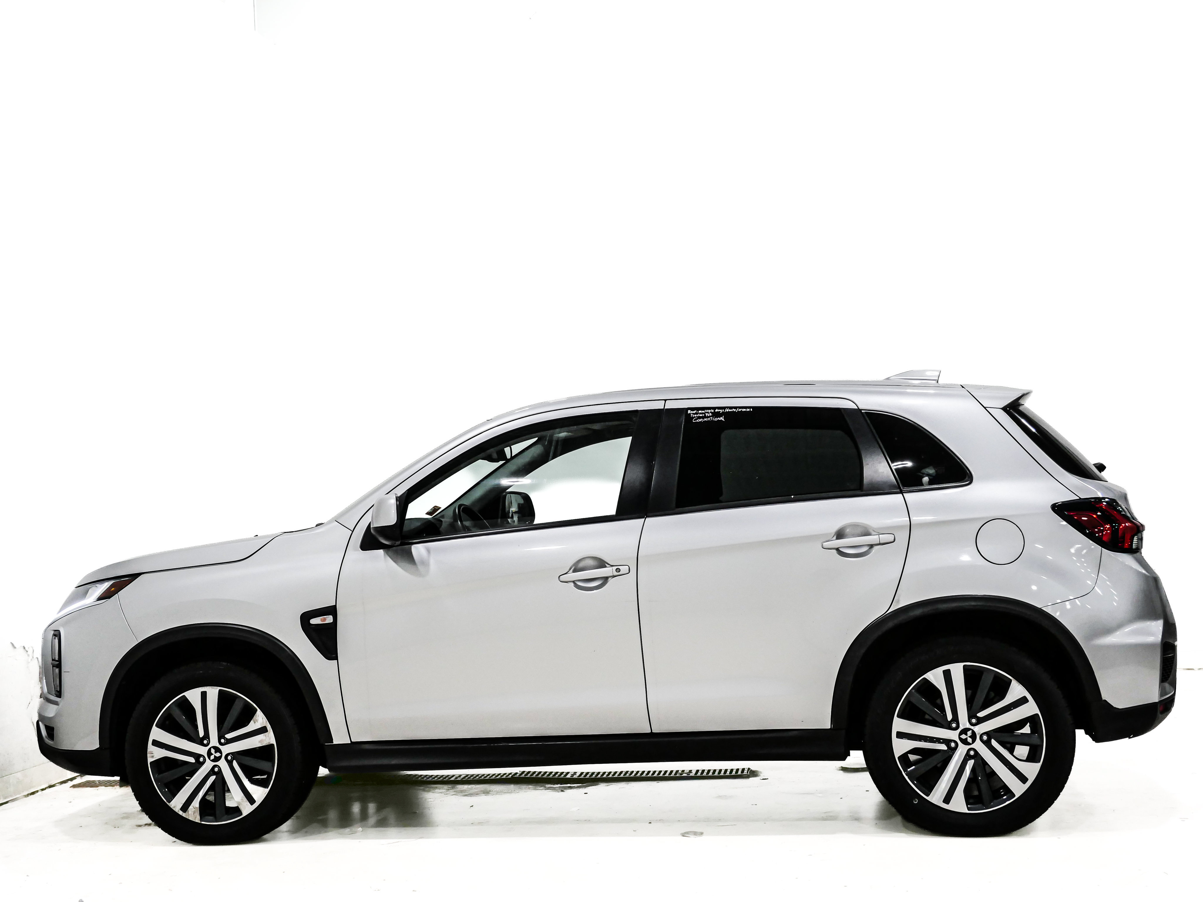 Used 2024 Mitsubishi Outlander Sport ES AWD/4WD image 5