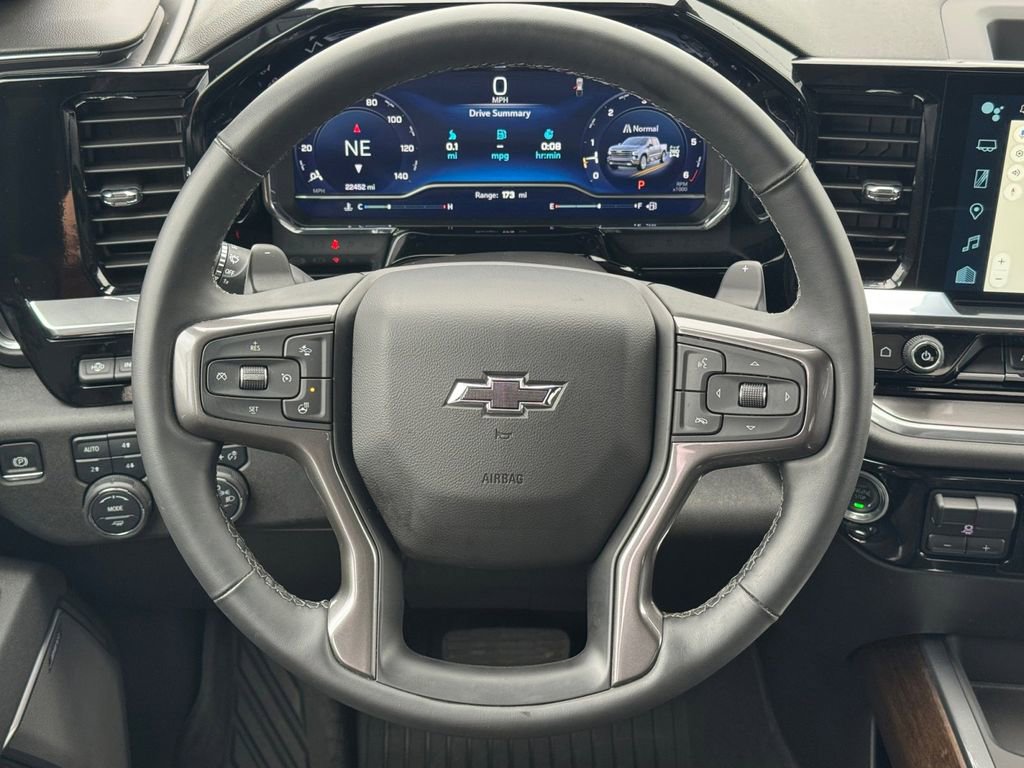 Certified 2025 Chevrolet Silverado 1500 High Country w/ Midnight Edition image 15