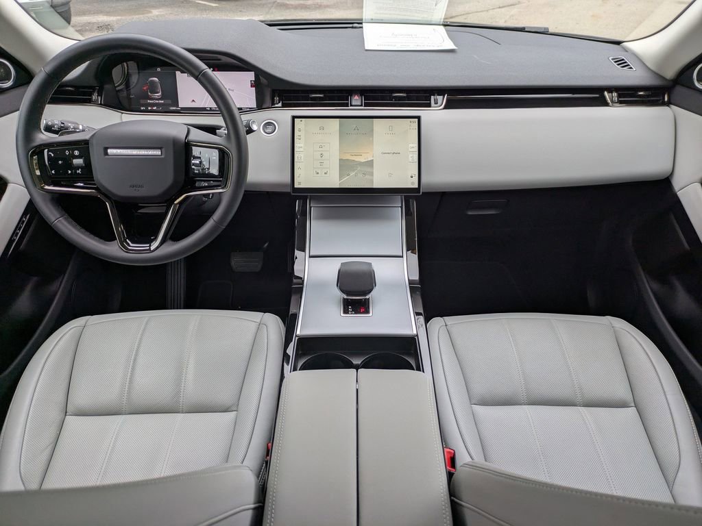 Used 2024 Land Rover Range Rover Evoque S image 16